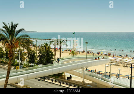 Fronte spiaggia PROMENADE O LA PASSERELLA IN ALICANTE spiaggia di Postiguet Foto Stock