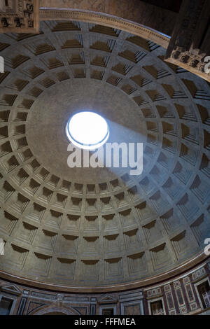 Pantheon romano Roma Italia Foto Stock