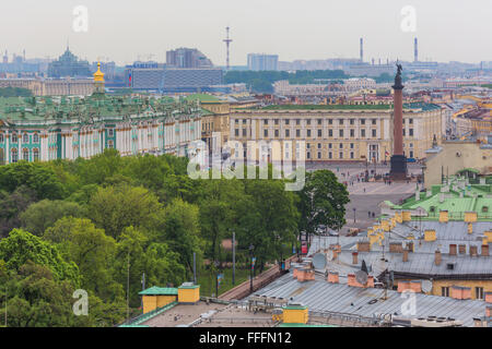 Vista dal colonnato di San Isacco cattedrale, San Pietroburgo, Russia Foto Stock