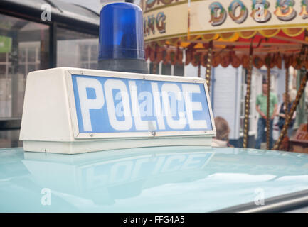 Esempio di un classico dei servizi di emergenza autovettura a Petersfield fiera in Hampshire, Inghilterra. Foto Stock