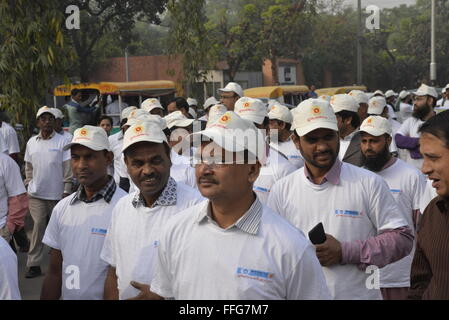 Bangladesh emittente radio terrà una manifestazione per celebrare il world radio day a Agargaon a Dhaka, nel Bangladesh. Il 13 Febbraio 2016 13 febbraio è una data proclamata dall UNESCO per festeggiare la trasmissione radio, migliorare la cooperazione internazionale tra le emittenti radio e incoraggiare i decisori a creare e fornire accesso alle informazioni attraverso la radio, comprese le radio comunitarie. Foto Stock