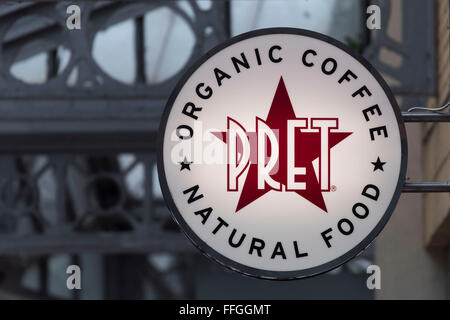 Pret a Manger una catena di fast food logo di segno. Foto Stock