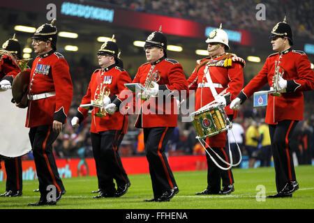 Principato Stadium di Cardiff, Galles. Xiii Febbraio, 2016. RBS 6 Nazioni campionati. Il Galles contro Scozia. La terza Royal Welsh Regimental Band in pre-match di intrattenimento. Credito: Azione Sport Plus/Alamy Live News Foto Stock