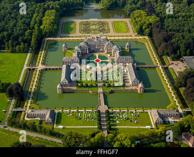 Vista aerea, Schloss Nordkirchen, classica open-air spettacolo 'Notte di migliaia di ceri" presso il castello di Nordkirchen, barocco Foto Stock