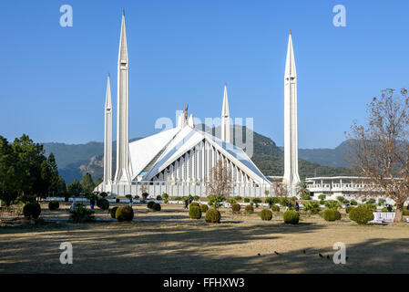 La Moschea Faisal è la più grande moschea del Pakistan, che si trova nella capitale nazionale città di Islamabad. Foto Stock