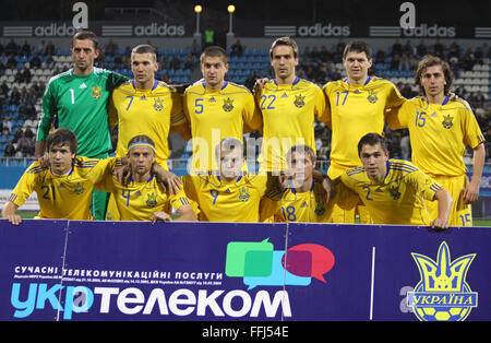 L'Ucraina nazionale di calcio posa per una foto di gruppo prima della partita amichevole contro il Cile Foto Stock