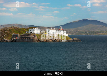 Faro all'Crookhaven Bay sulla penisola di Mizen, County Cork, Irlanda Foto Stock