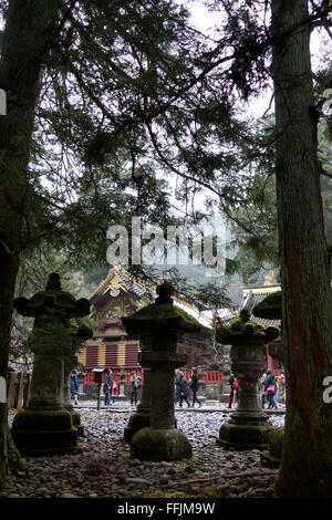 Al Santuario di Toshogu, il tempio, a pagoda, edificio religioso in Nikko, Giappone, Asia. Monumento giapponese, pietra miliare asiatica Foto Stock