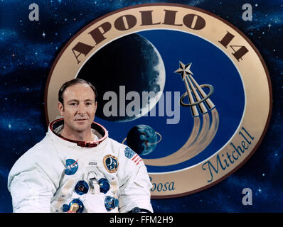 Ritratto dell'Apollo 14 atterraggio lunare astronauta missione e il Modulo Lunare pilota D. Edgar Mitchell al Johnson Space Center Dicembre 3, 1970 a Houston, Texas. Foto Stock