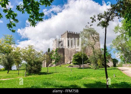 Castello di Guimaraes, il nord del Portogallo Foto Stock