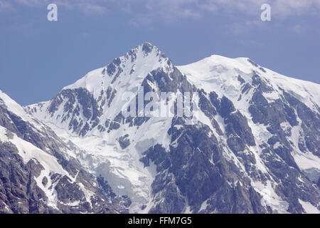 Dzhangi Tau da Chkhunderi Pass, Mestia-Ushguli-Trek, Svaneti, Georgia Foto Stock