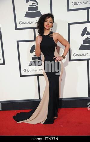 Maggio presso gli arrivi per 58th Annual Grammy Awards 2016 - GRAMMY 1, Staples Center di Los Angeles, CA il 15 febbraio 2016. Foto di Charlie Williams/Everett Collection Foto Stock