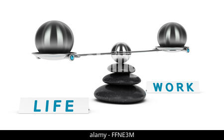 Le due sfere con la stessa dimensione su un altalena su sfondo bianco, l'equilibrio tra lavoro e vita familiare di un concetto o di un simbolo Foto Stock