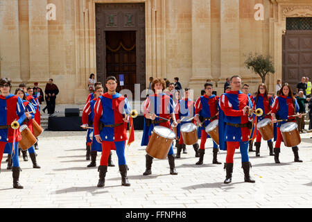 La Mdina festival medievale e turisti, Mdina, Malta Foto Stock