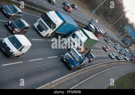 Traffico Motoryway M60 Whitefield Manchester Foto Stock