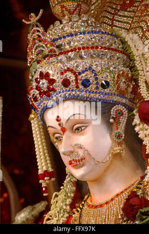 Navaratri dandiya garba processione del Festival Ma Ambadevi Bhavani Devi da Kalwa Tembhi Naka Thane Maharashtra Foto Stock