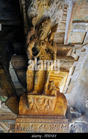 Templi rupestri di Badami Chalukyan re Mangalesa 593 610 A.D , Karnataka , India Heritage Foto Stock