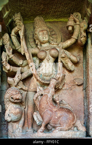 Corridoio statua nel tempio di Durga VII secolo , Aihole , Karnataka , India Heritage Foto Stock