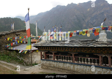 Ruota di preghiera monastero ; Pisang superiore ; Nepal Foto Stock