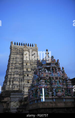 Sri Ramanathaswamy Temple uno dei dodici Jyotir linga in India Rameswaram piccole isole golfo di Mannar, Tamil Nadu Foto Stock