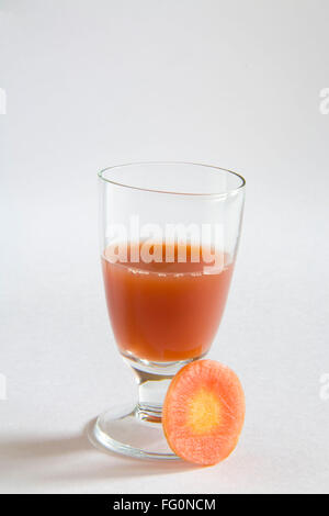 , Di verdura Succo di carota , gajar ka rus , India Foto Stock