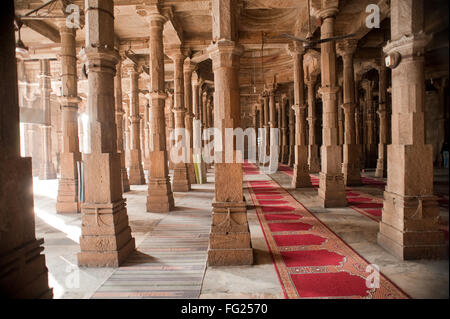 Interno di jami masjid ; Ahmedabad ; Gujarat ; India Foto Stock