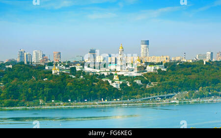 Vista panoramica con Kiev Kiev Pechersk Lavra. L'Ucraina Foto Stock