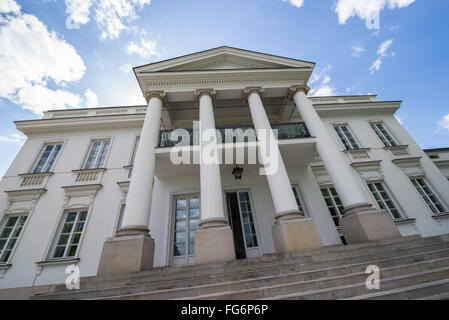 Belweder neoclassico palazzo di Varsavia - la residenza del presidente polacco Bronislaw Komorowski Foto Stock