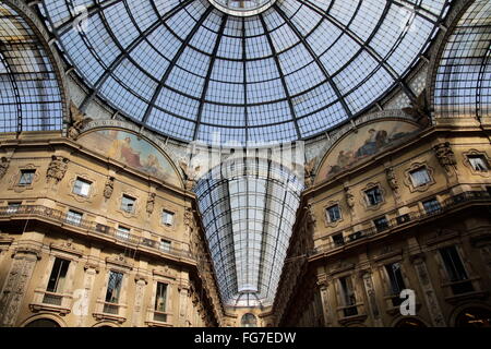 Geografia / viaggi, Italia, Lombardia, Milano Galleria Vittorio Emanuele II, Additional-Rights-Clearance-Info-Not-Available Foto Stock