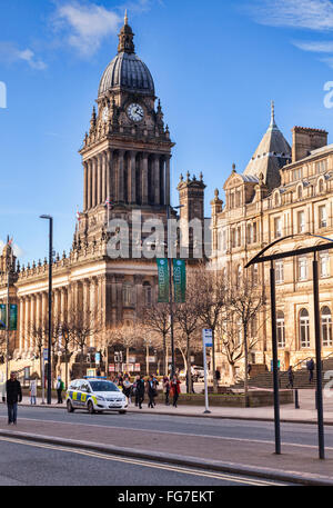 Leeds Town Hall, il Headrow, Leeds, West Yorkshire, Inghilterra, Regno Unito Foto Stock