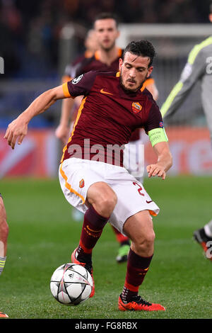 Roma, Italia. Xvii Feb, 2016. Florenzi Alessandro di Roma in azione durante la UEFA Champions League Round di 16 prima gamba match tra Roma e Real Madrid CF presso lo Stadio Olimpico il 17 febbraio 2016 a Roma, Italia Credito: marco iorio/Alamy Live News Foto Stock