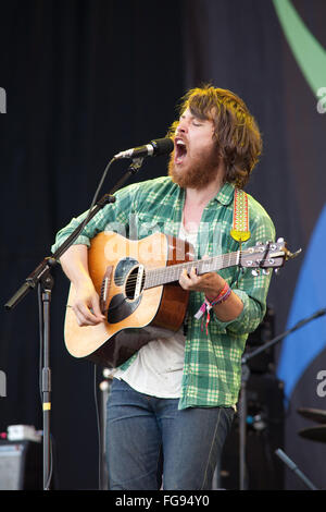 Fleet Foxes sulla fase della piramide al Glastonbury Festival 2009, Somerset, Inghilterra, Regno Unito. Foto Stock