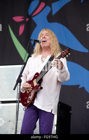 Spinal Tap eseguendo sulla fase della piramide, Glastonbury Festival 2009, Somerset, Inghilterra, Regno Unito. Foto Stock