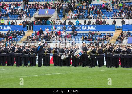 Roma, Italia. Xiv Feb, 2016. Marina Militare Italiana (Marina Militare) a RBS 6 Nazioni durante la partita Italia vs Inghilterra allo Stadio Olimpico di Roma. © Davide Fracassi/Pacific Press/Alamy Live News Foto Stock