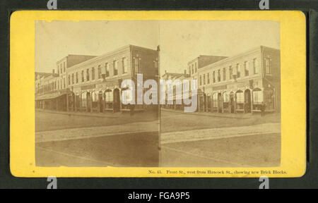 Front Street, ad ovest di Hancock San, che mostra i nuovi blocchi in laterizio, dalla Procter fratelli Foto Stock