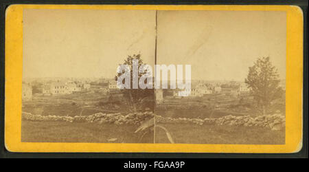 Questa fotografia di E. F. Gay fornisce una vista generale di Fall River, Massachusetts, catturando il paesaggio urbano e l'ambiente circostante. Foto Stock