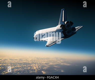 Space Shuttle vola nel cielo. Scena 3d. Foto Stock