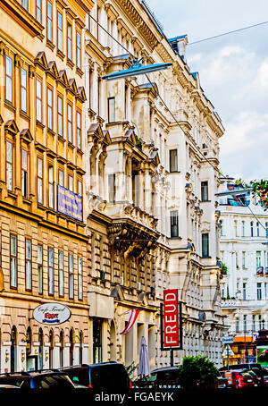 Ex casa di Sigmund Freud, il padre della psicoanalisi, Berggasse 19, Vienna, Austria, ora un museo Foto Stock