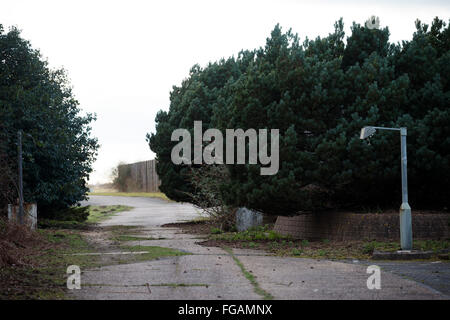 Porta Est entrata a Woodbridge Airfield, Suffolk, Regno Unito. Foto Stock