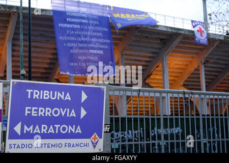 Vista esterna dell'Artemio Franchi stadium, Firenze, Italia Foto Stock