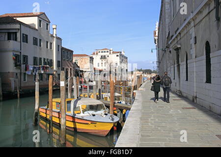 Barche di ambulanza, Fondamenta dei Mendicanti, Rio dei Mendicanti, Castello, Venezia, Veneto, Italia, Mare Adriatico, Europa Foto Stock