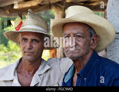 Gli agricoltori da la Valle de los Ingenios (Valle dei Mulini di zucchero), Trinidad, Cuba Foto Stock