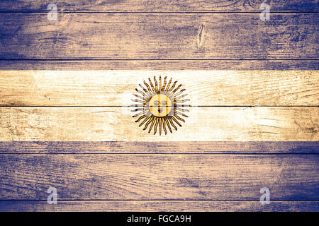 Bandiera dell'Argentina Argentina o banner su sfondo di legno Foto Stock