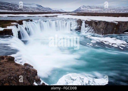 Godafoss in inverno, Fossholl, Regione del Sud, Islanda Foto Stock
