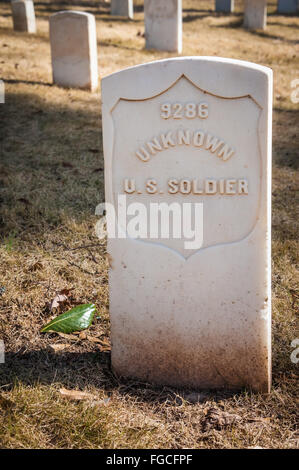 Un soldato sconosciuto la tomba di Marietta al Cimitero Nazionale di Marietta, Georgia, Stati Uniti d'America. Foto Stock