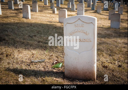 Un soldato sconosciuto la tomba di Marietta al Cimitero Nazionale di Marietta, Georgia, Stati Uniti d'America. Foto Stock