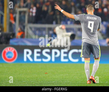 17.02.2016. Stadio Olimpico di Roma, Italia. La UEFA Champions League, Round di 16 - prima gamba come Roma contro il Real Madrid. BENZEMA KARIM Foto Stock