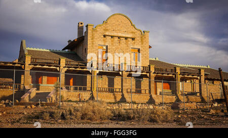 Edificio abbandonato in riolite città fantasma in Nevada Foto Stock