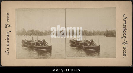 Questa immagine stereoscopica raffigura il canale americano nelle mille isole, mostrando la bellezza panoramica e i corsi d'acqua di questa famosa regione. Foto Stock