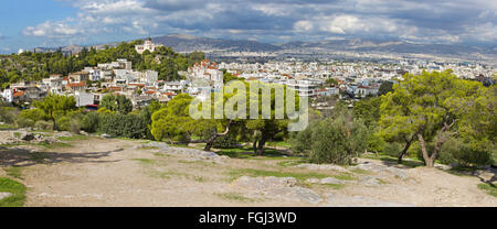 Atene - Outlook dal areopago hill a Agia Marina chiesa. Foto Stock